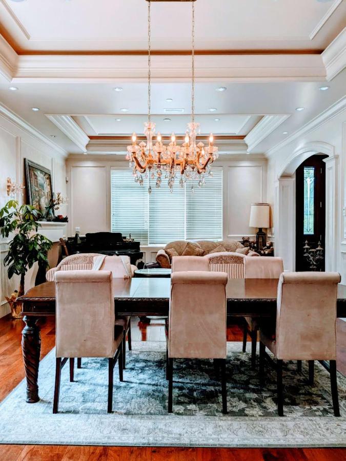 Vancouver Luxury Hotel Eksteriør billede